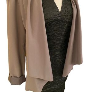 New York & COMPANY ASYMMETRICAL FREE-FLOWING BLAZER (L)